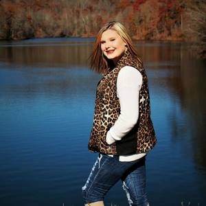 Meet your Posher, Sandra